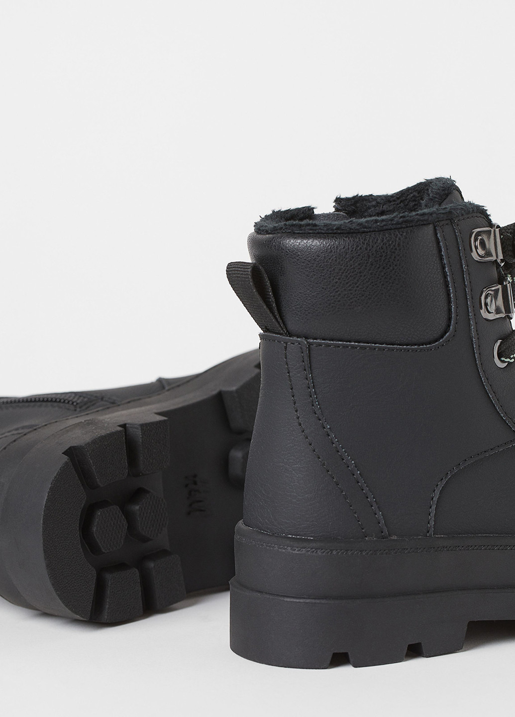Черные кэжуал осенние ботинки H&M