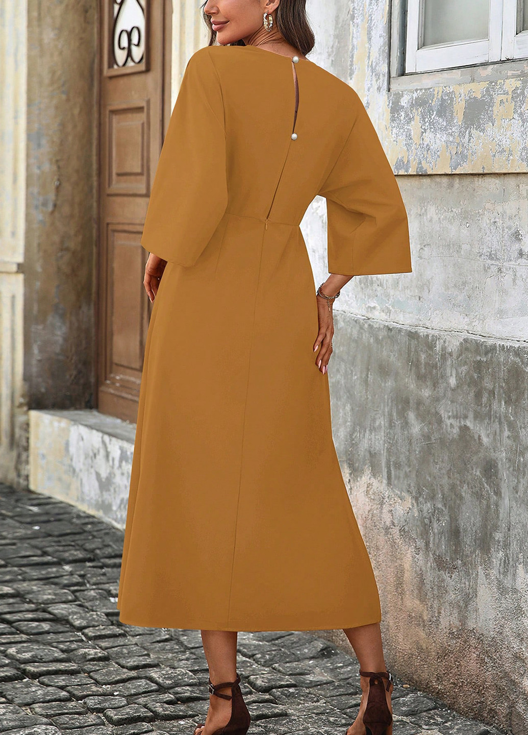 Охра кэжуал платье на запах SHEIN однотонное