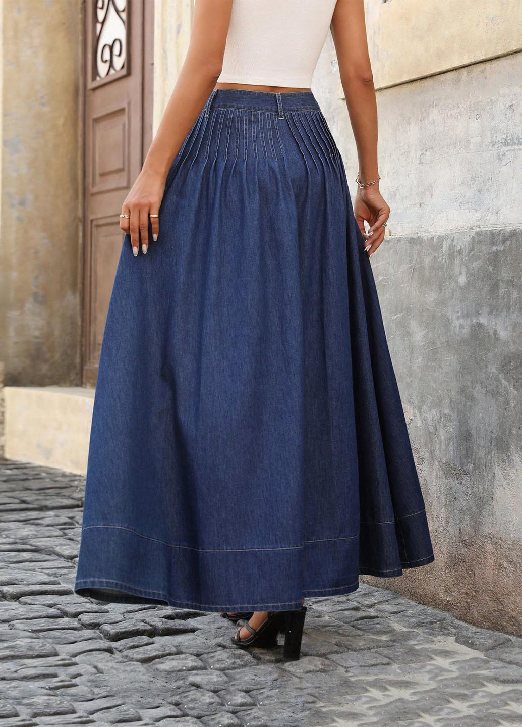 Темно-синяя джинсовая однотонная юбка SHEIN клешированная