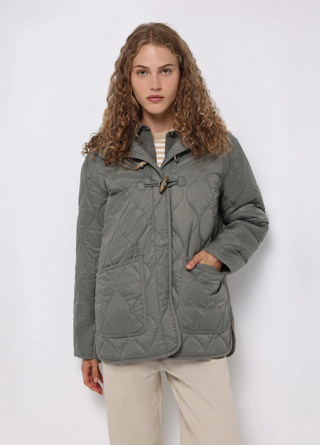 М'ятна демісезонна куртка Colin's