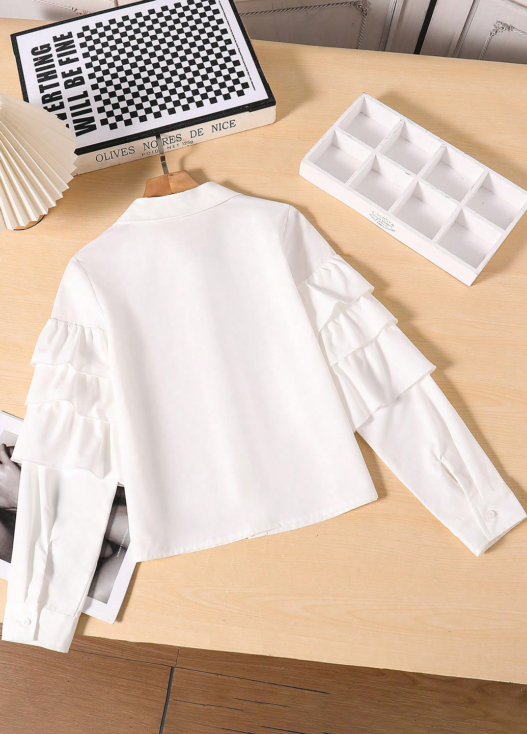 Белая однотонная блузка SHEIN демисезонная