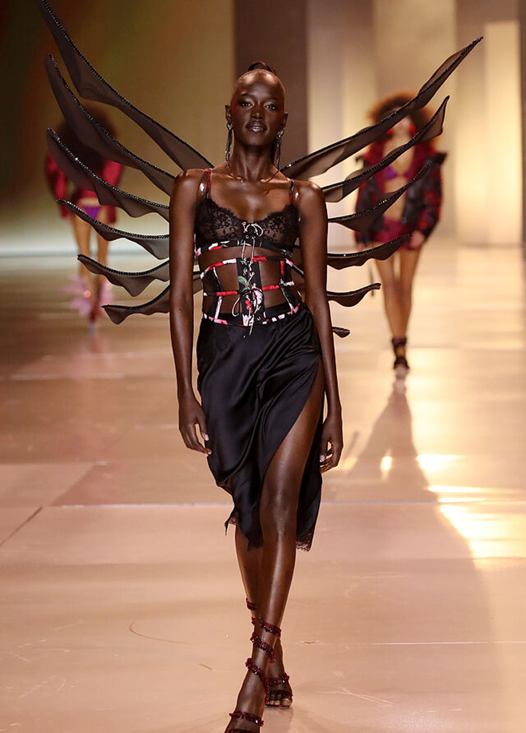 Чорний демісезонний комплект (корсет, трусики) Victoria's Secret