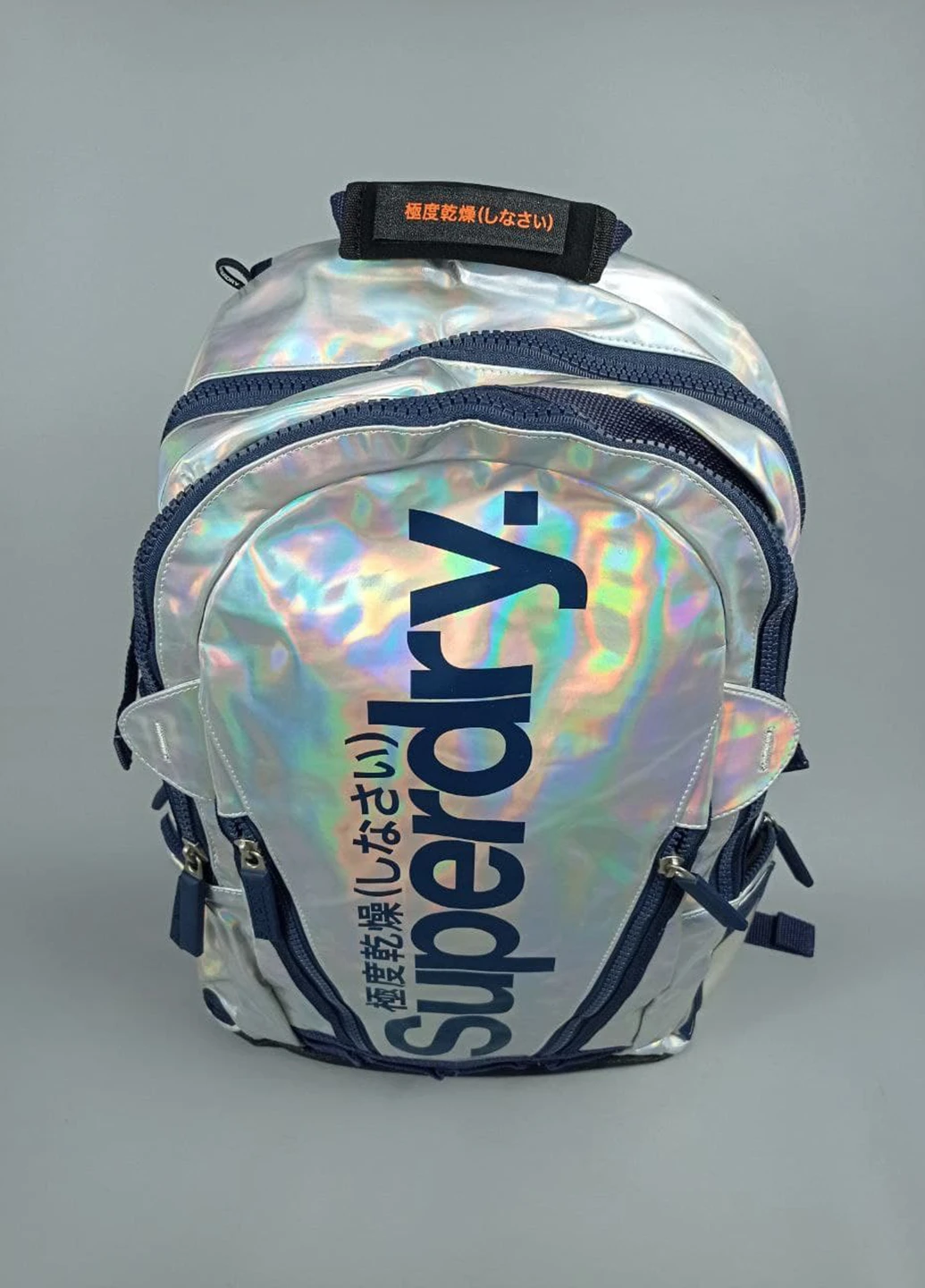 Рюкзак Women 100500 21L SILVER Superdry (232512775)