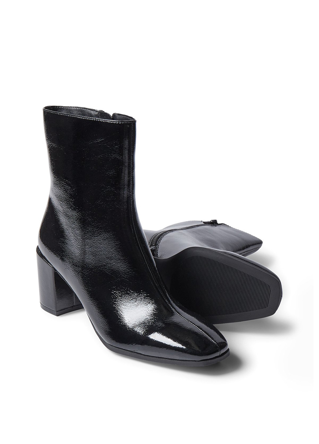 Осенние полуботинки C&A лаковые из искусственной кожи