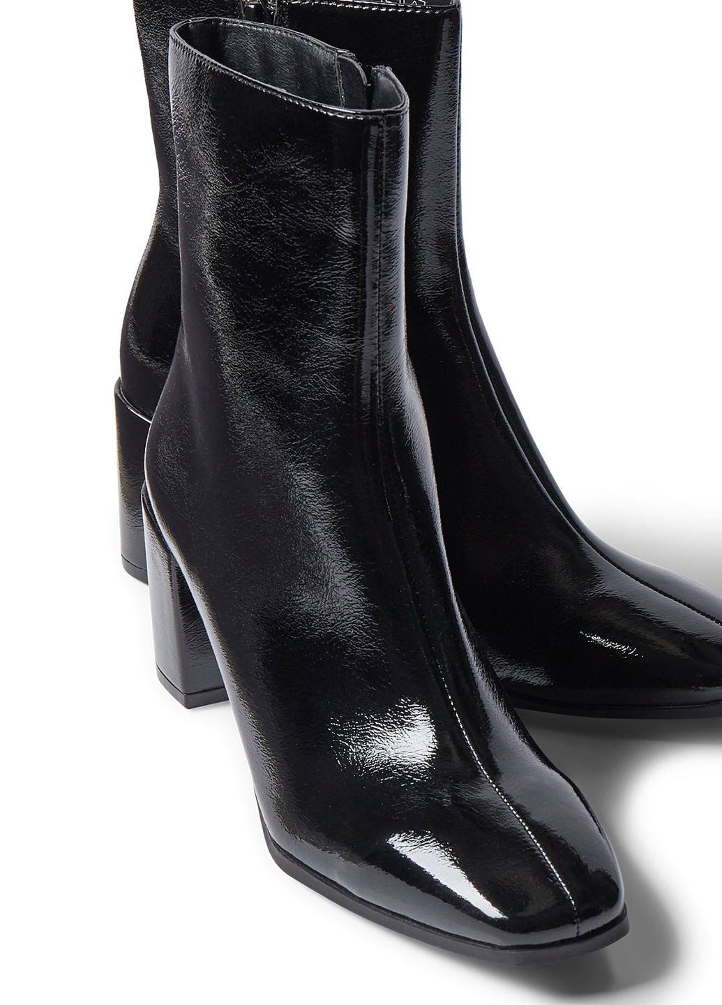 Осенние полуботинки C&A лаковые из искусственной кожи