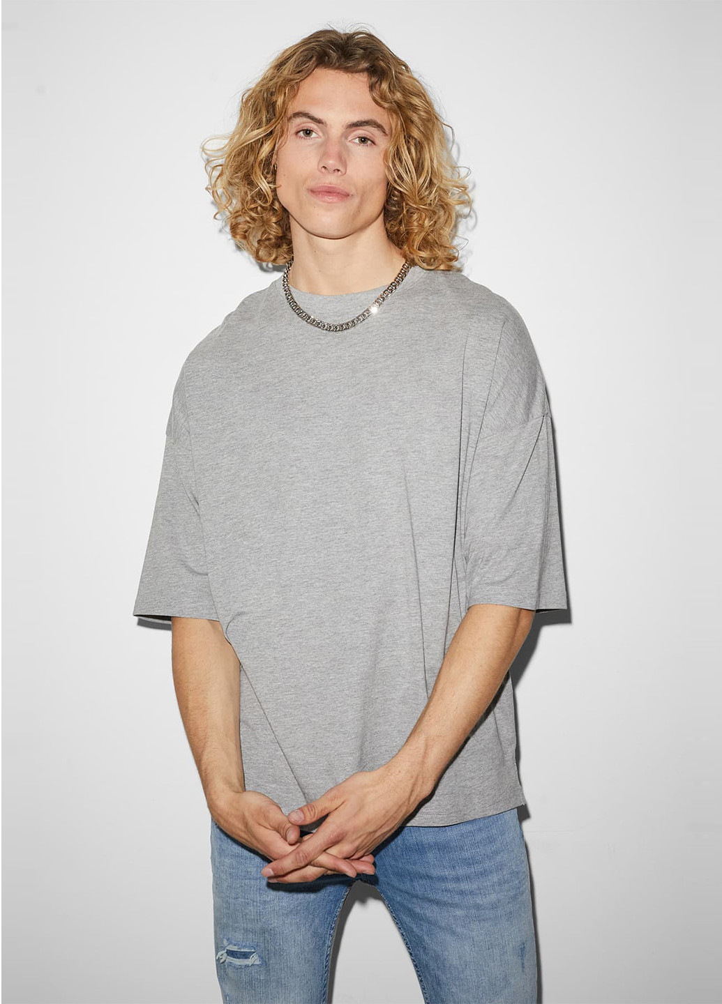 Сіра футболка C&A