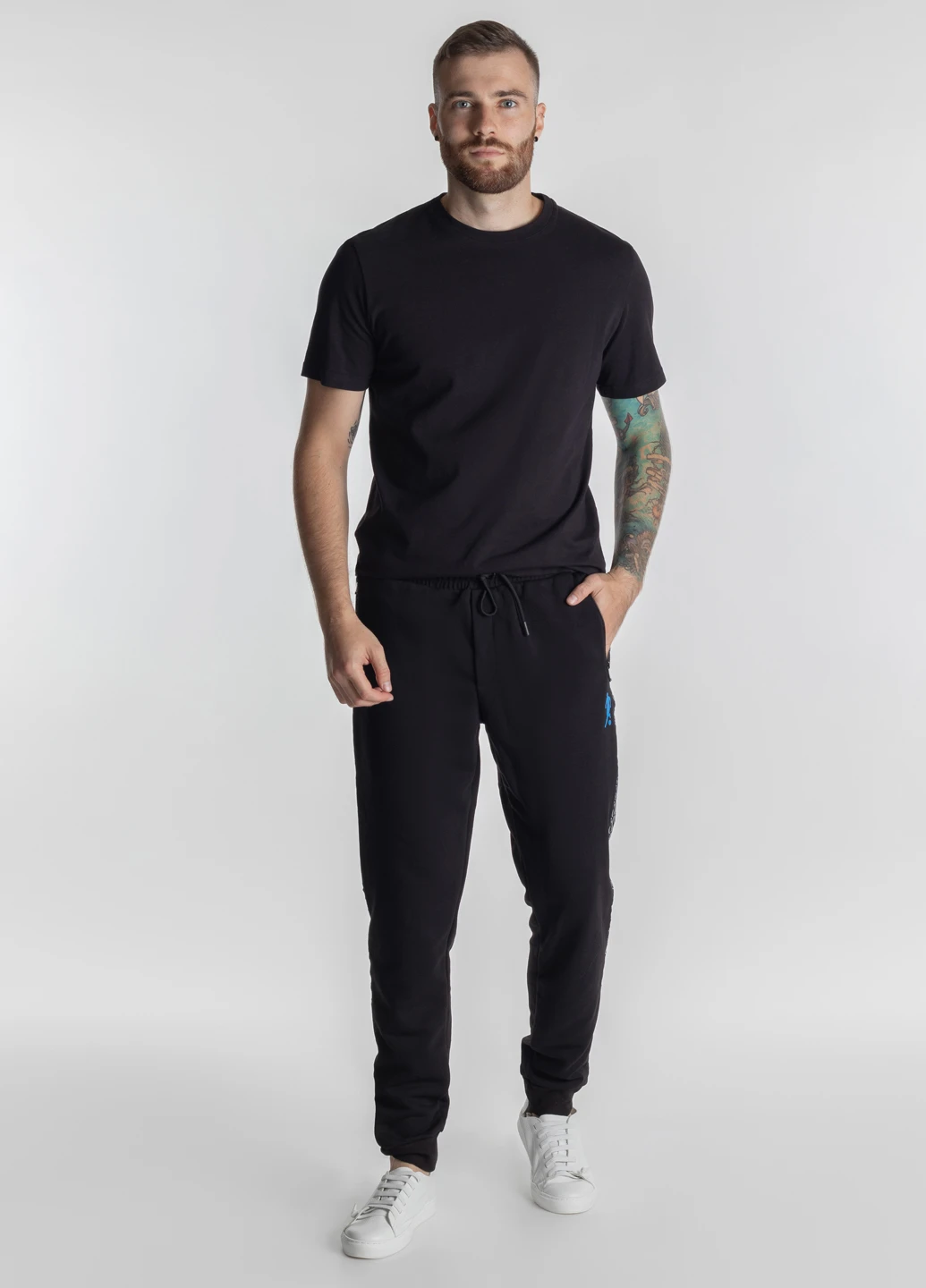 Черная футболка мужская Arber T-SHIRT FF10