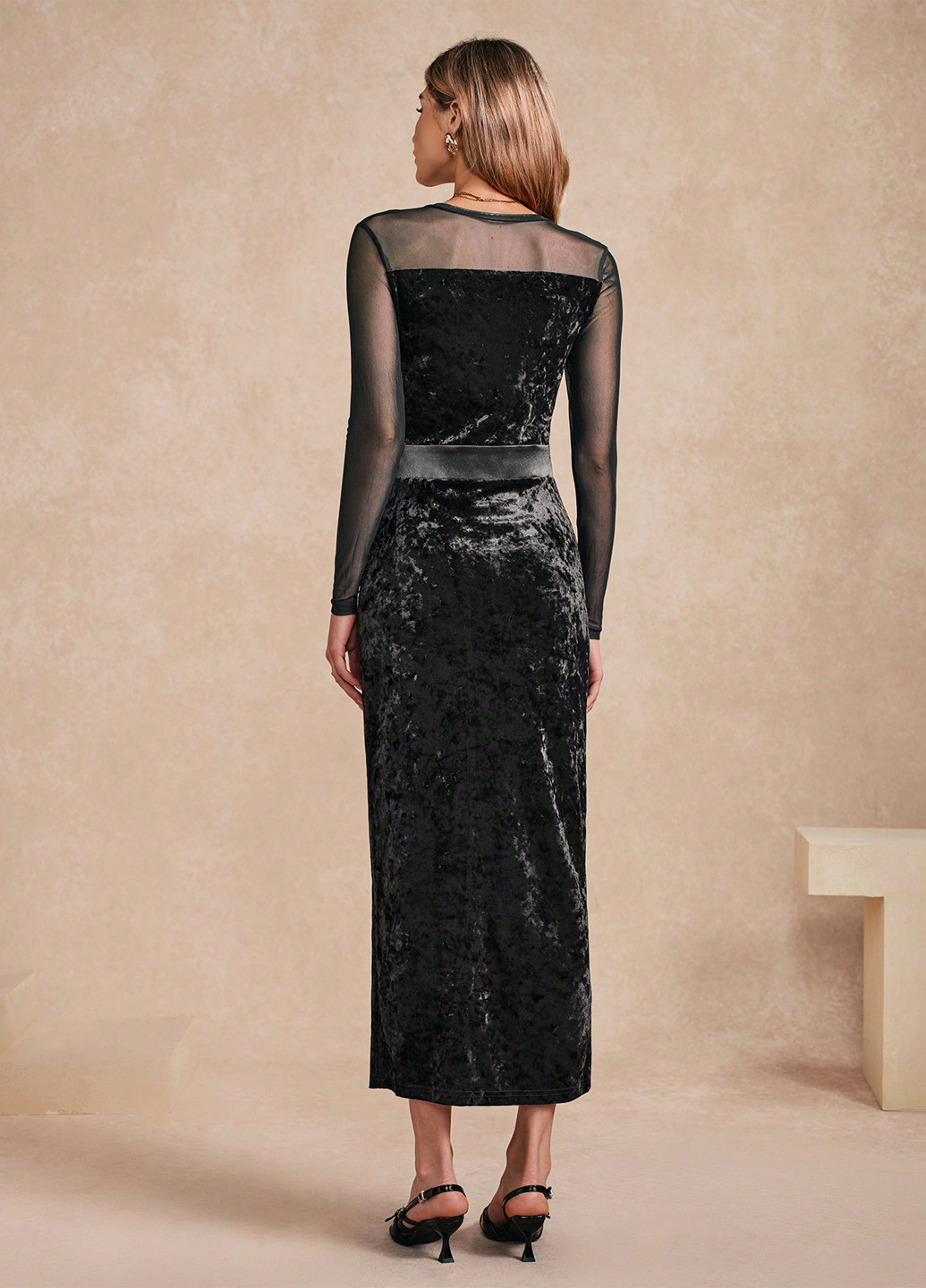 Черное вечернее платье силуэтная SHEIN однотонное