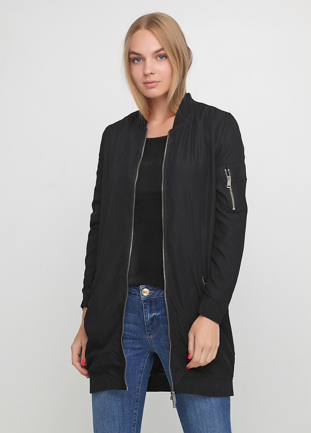 Чорна демісезонна куртка Saint Tropez