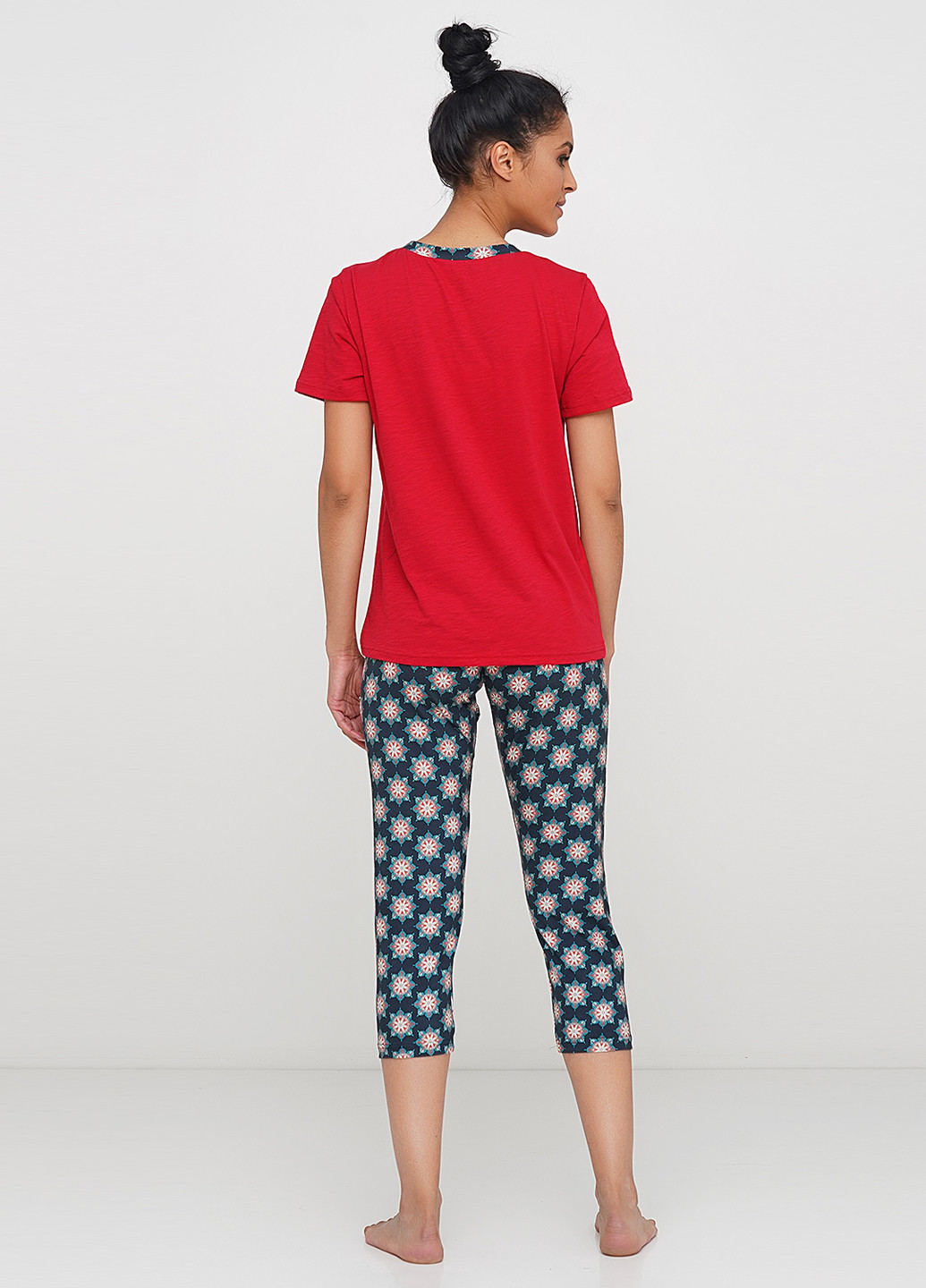 Червона всесезон піжама (футболка, бриджі) футболка+ бриджі Jhiva