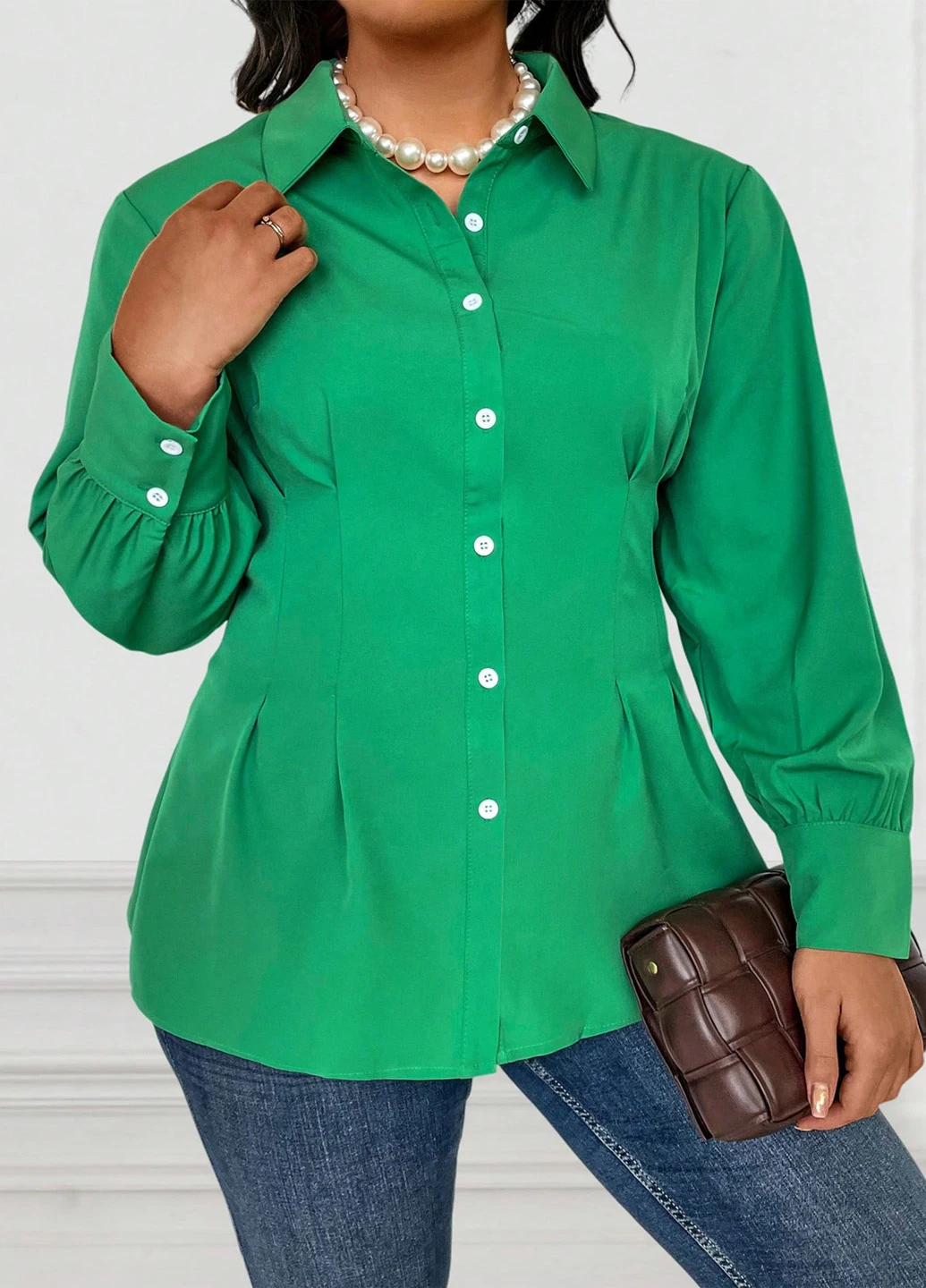 Зелена блуза з баскою SHEIN