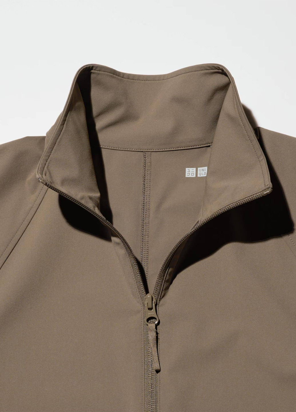 Ветровка Uniqlo (333568540}