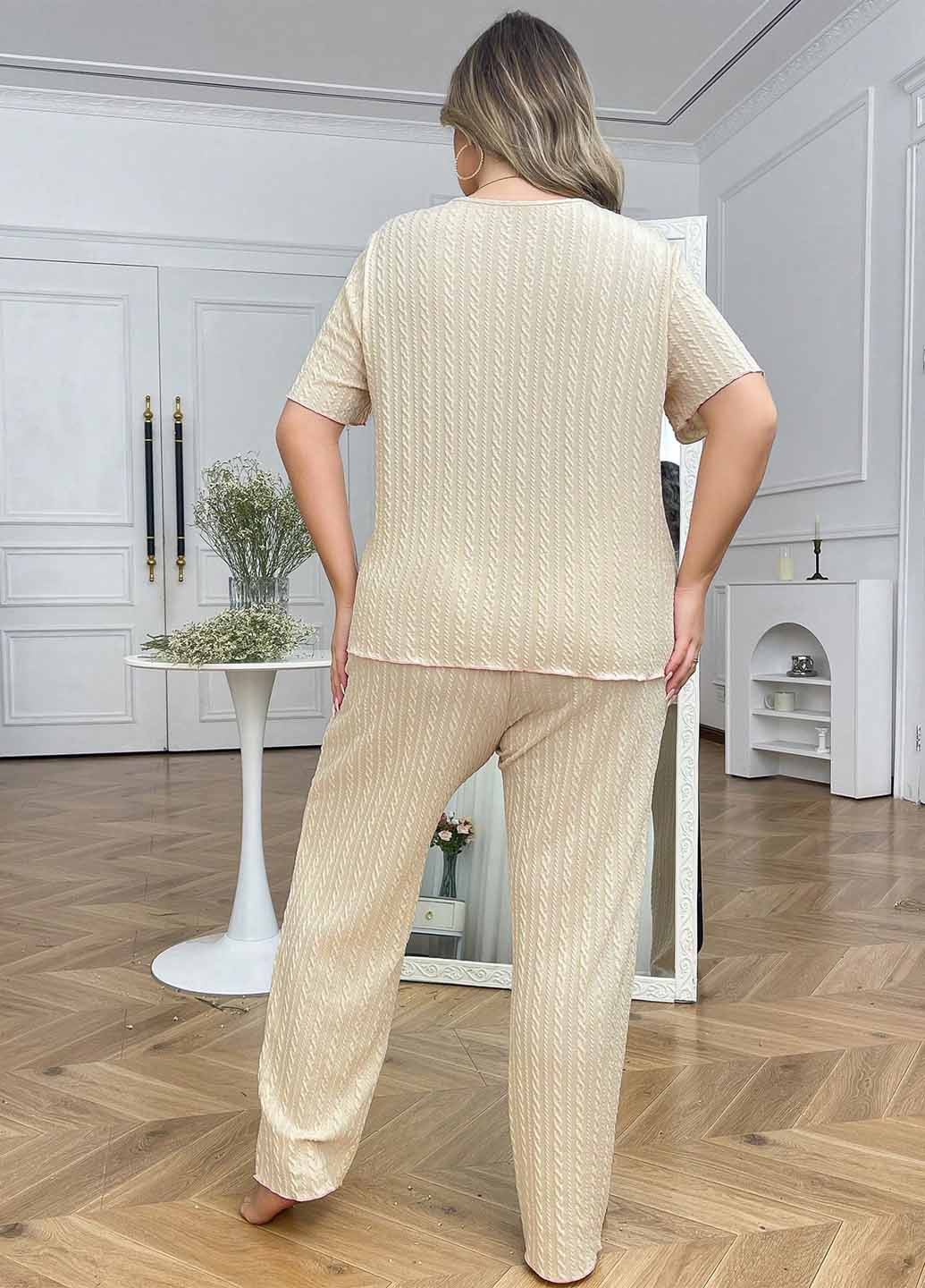 Кремовая всесезон пижама (футболка, брюки) футболка + брюки SHEIN