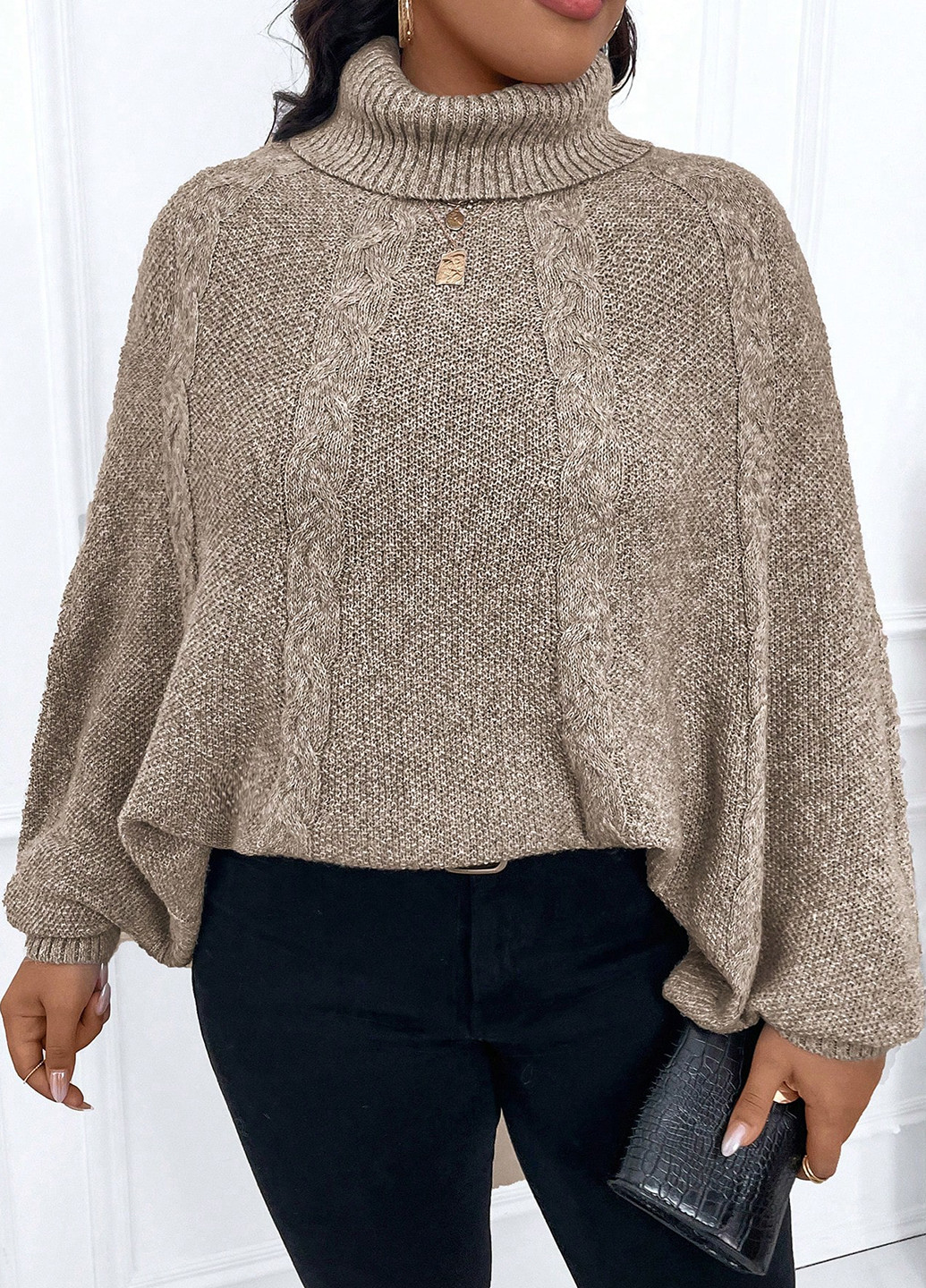 Бежевый демисезонный свитер SHEIN