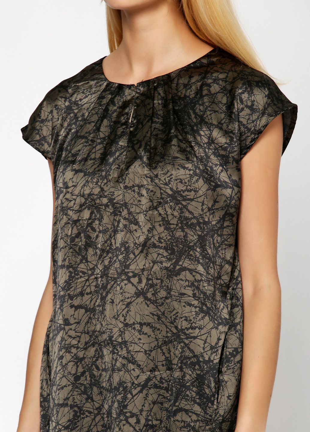 Оливковое (хаки) кэжуал платье S.Oliver