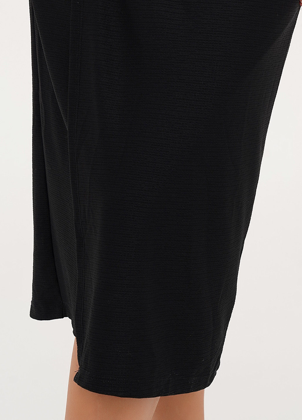 Чорна кежуал сукня на запах We однотонна