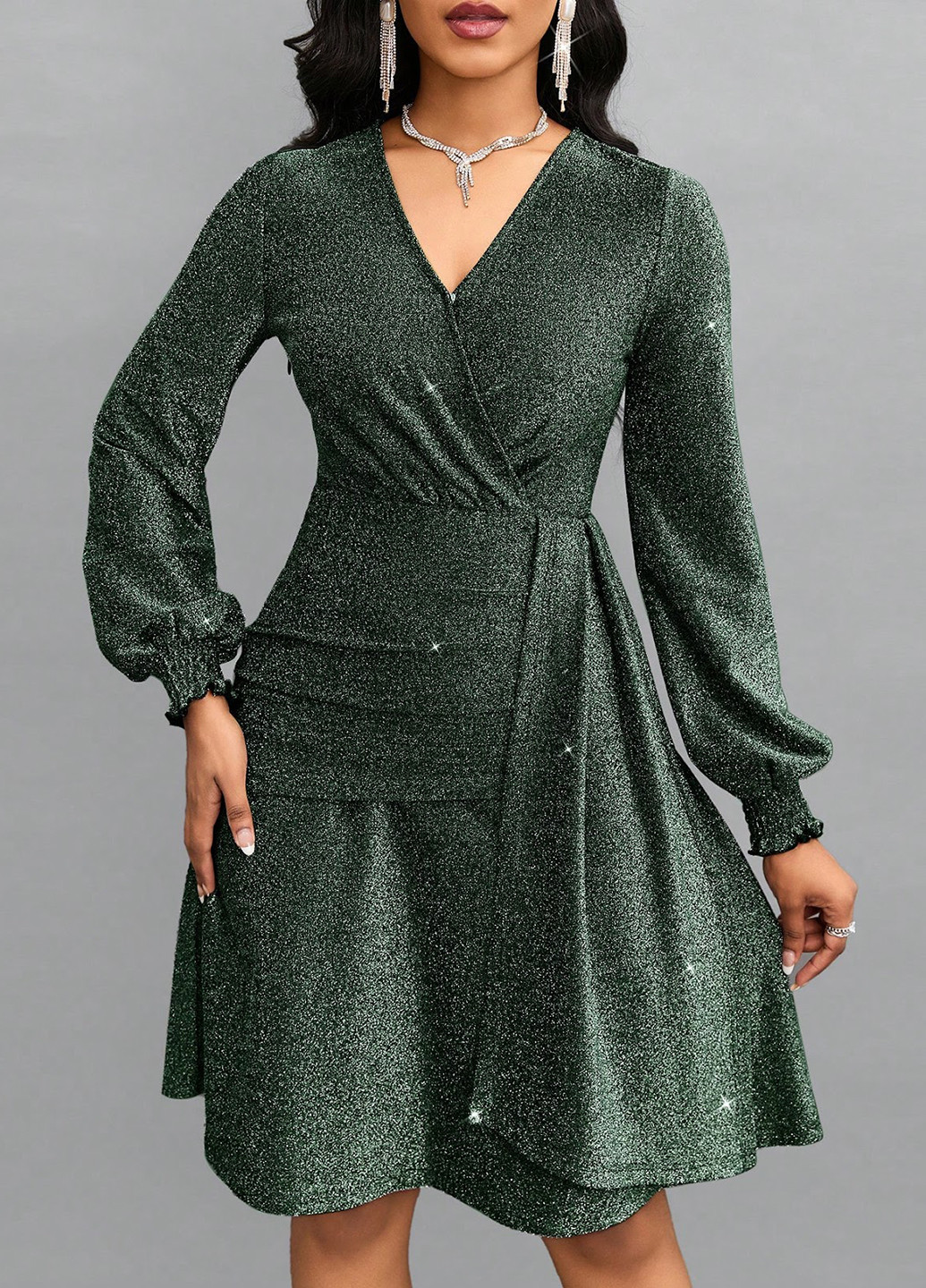 Темно-зелена вечірня сукня на запах SHEIN однотонна