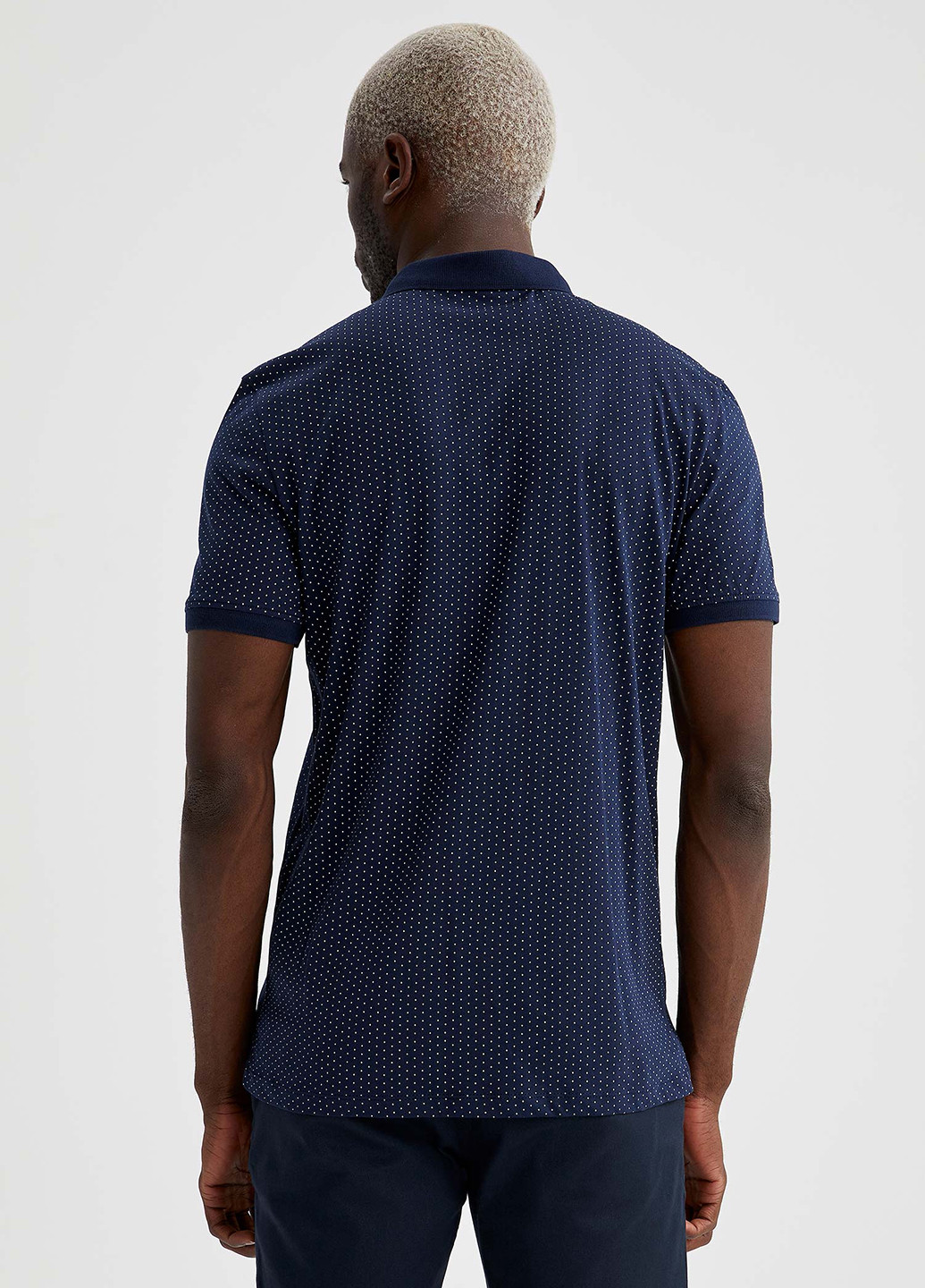 Темно-синяя футболка-поло для мужчин DeFacto в горошек