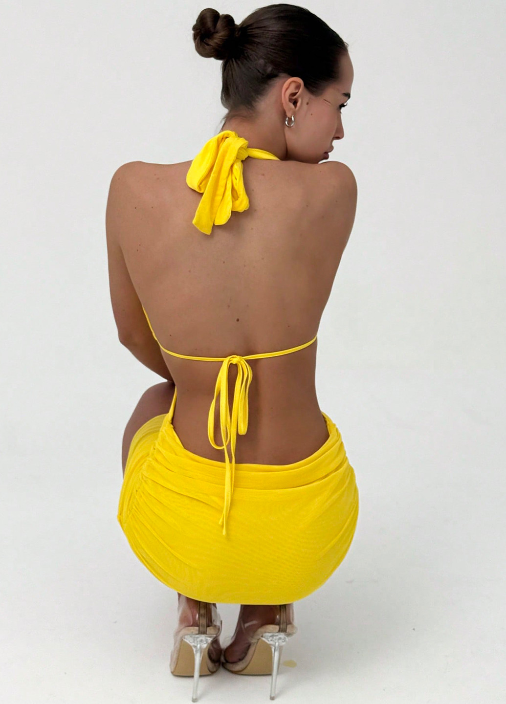 Желтое праздничный, вечернее платье силуэтная, с открытой спиной SHEIN однотонное