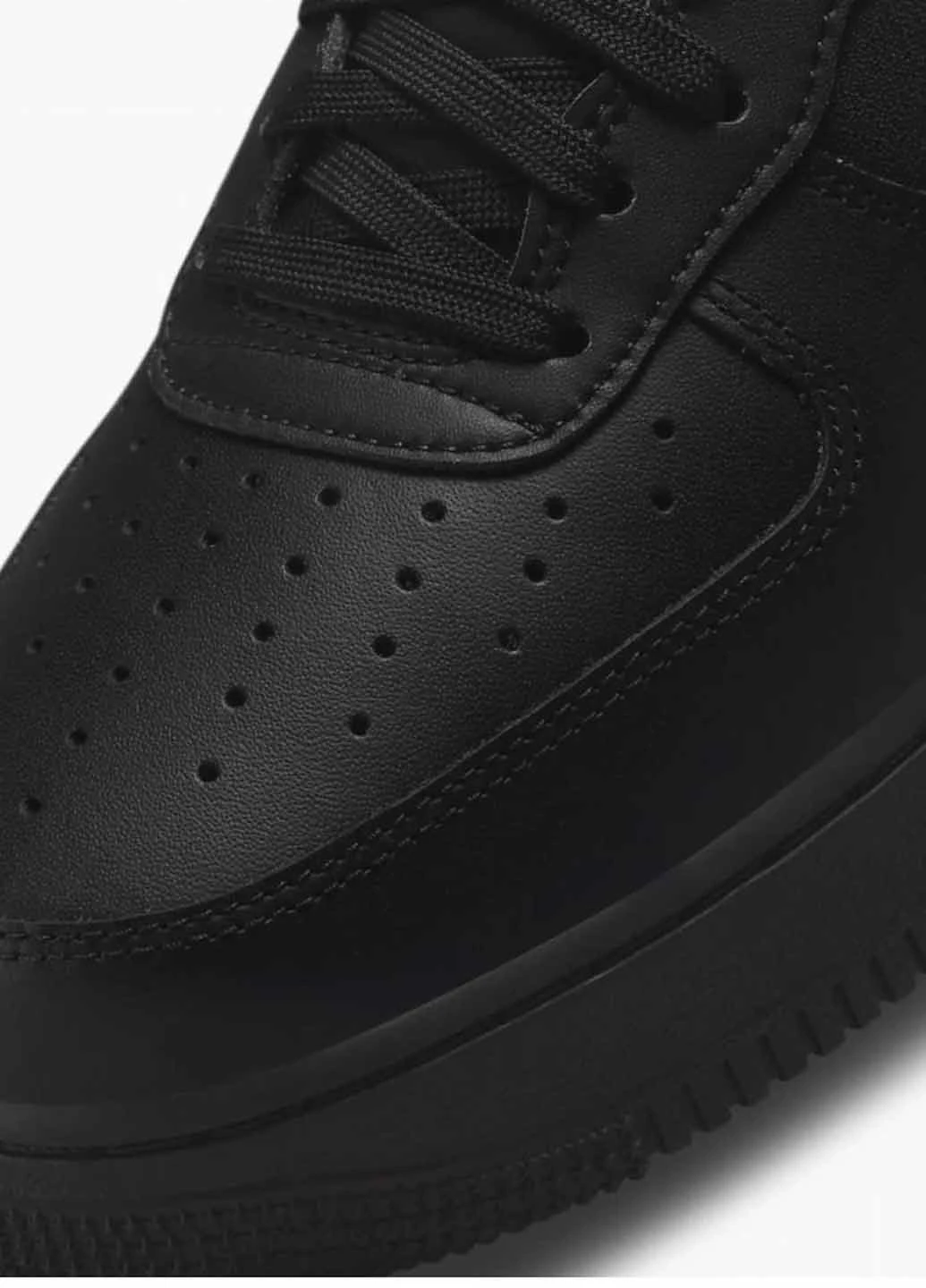 Чорні кросівки dm0211-001 демісезон Nike Air Force 1 07 Fresh Black