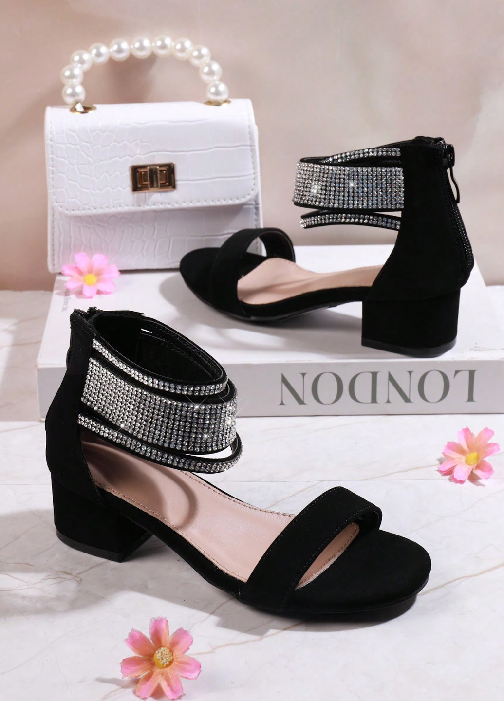 Черные босоножки SHEIN со стразами