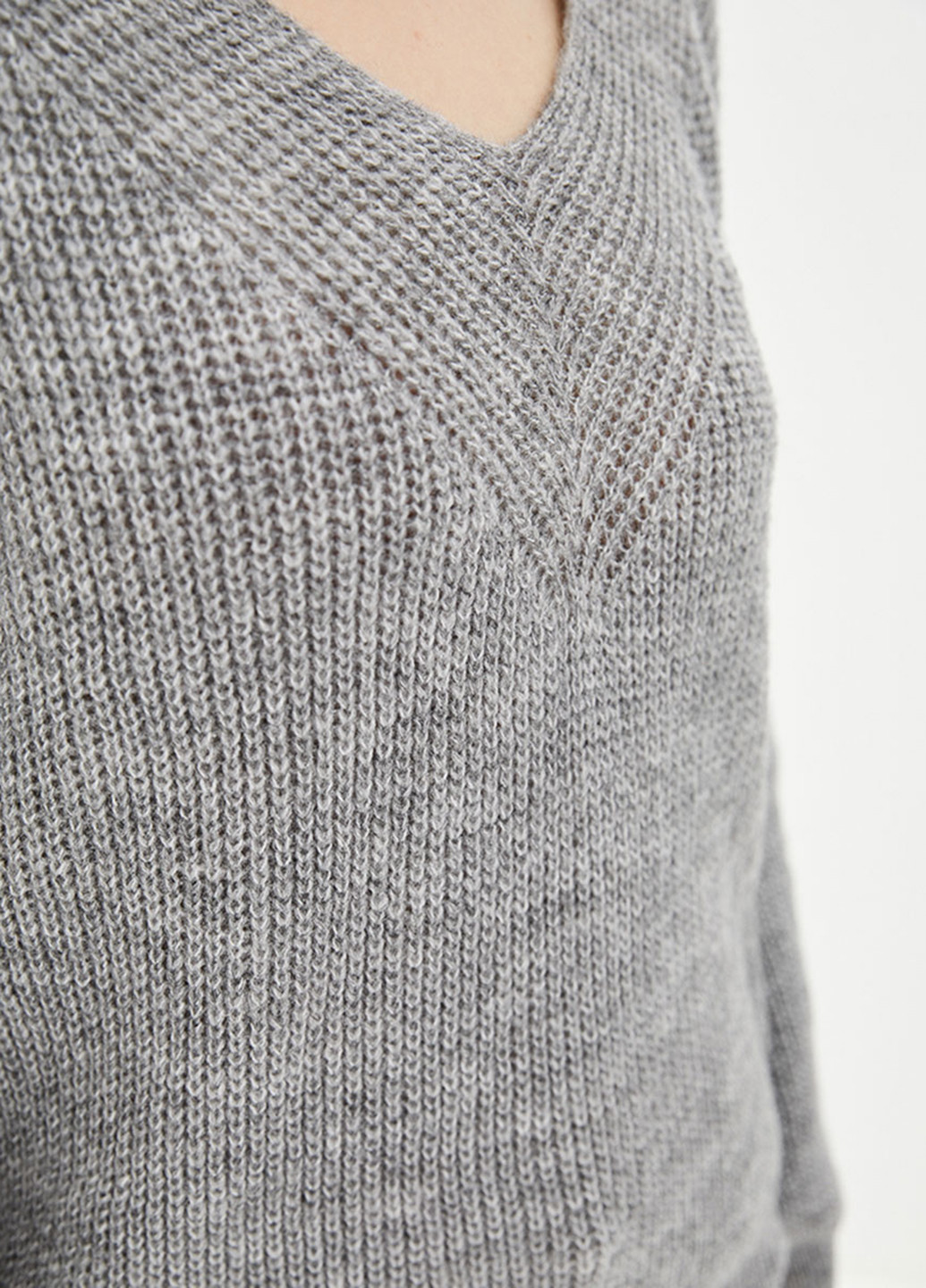 Сірий демісезонний пуловер пуловер Sewel