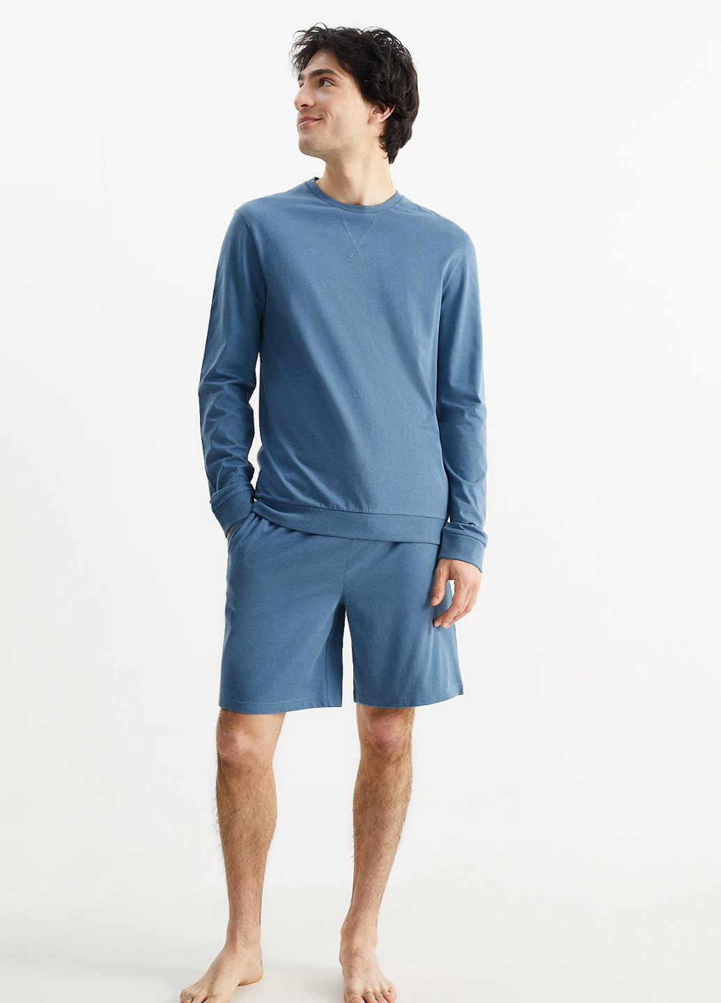 Синий демисезонный комплект (лонгслив, шорты) C&A