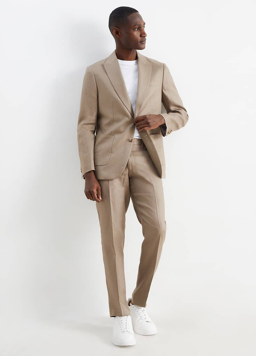 Серо-бежевые классические демисезонные зауженные брюки C&A