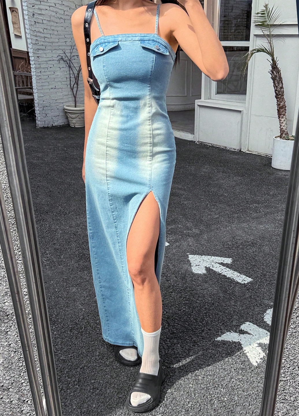Голубое джинсовое платье силуэтная SHEIN варенка