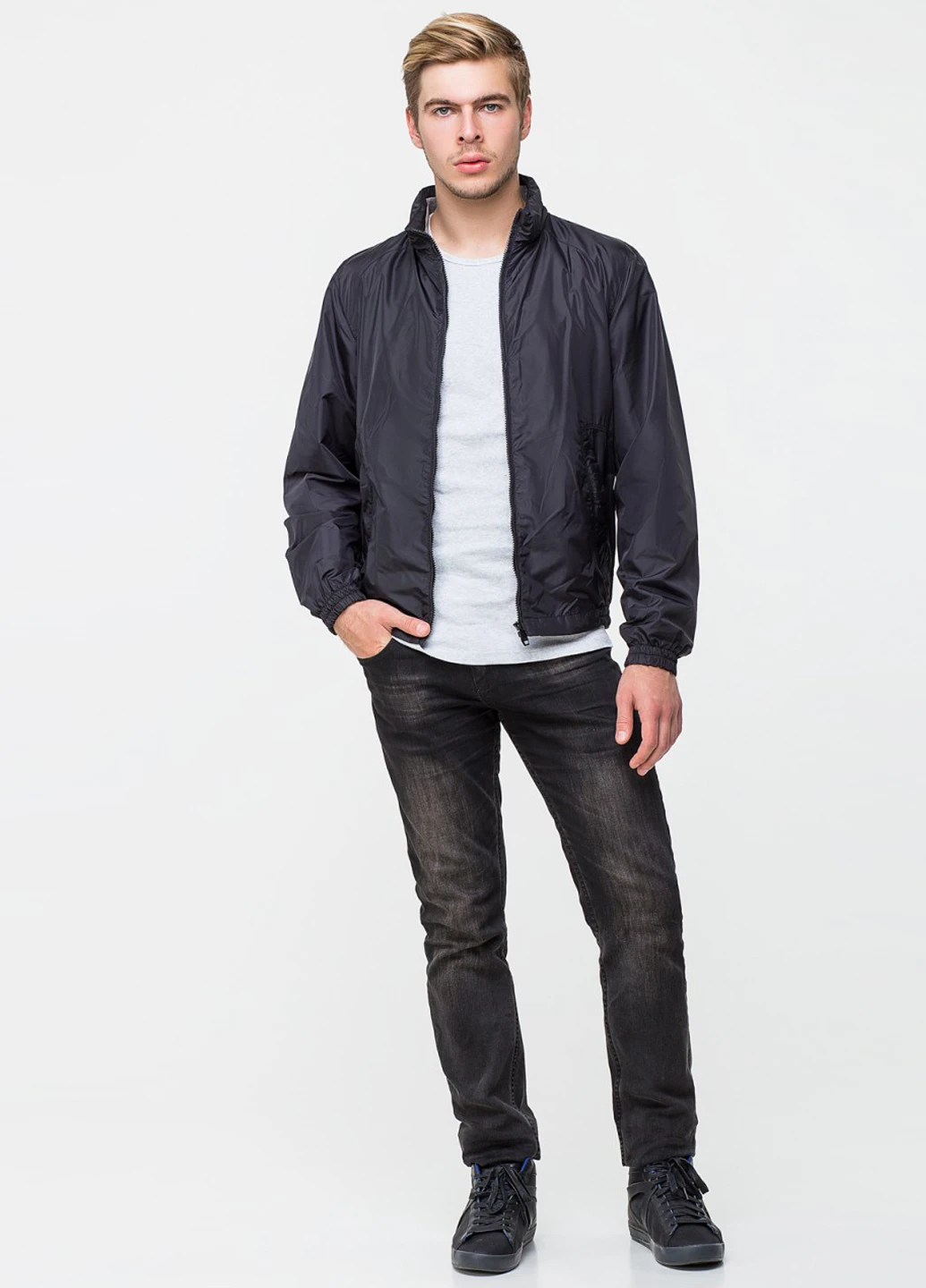 Синя демісезонна куртка Clasna