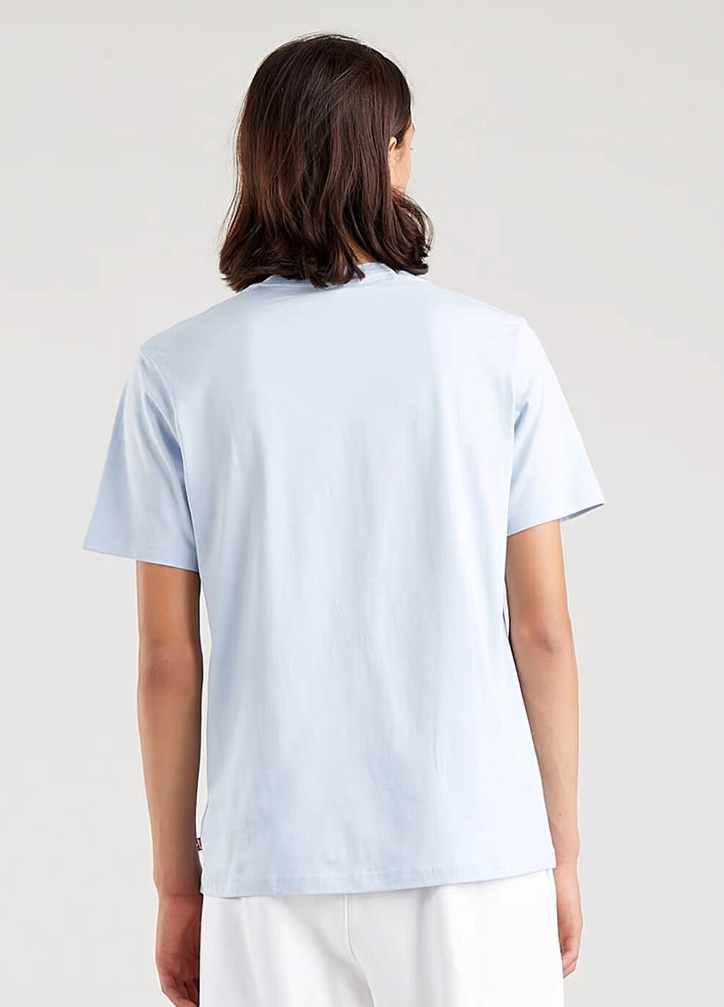 Голубая летняя футболка Levi's
