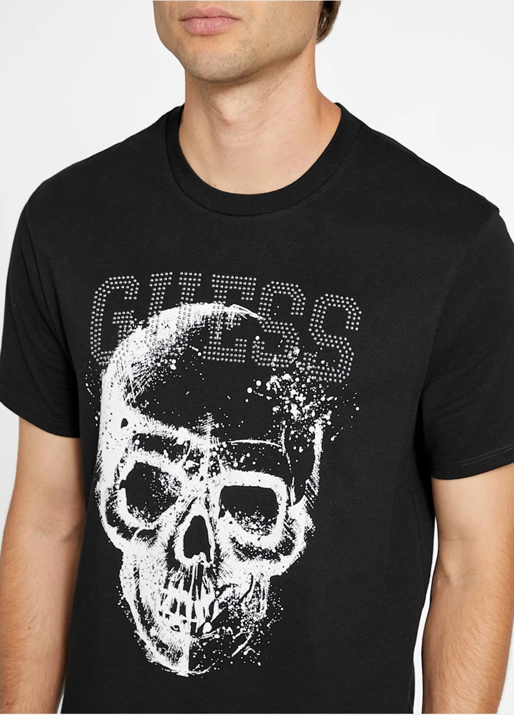 Черная футболка Guess