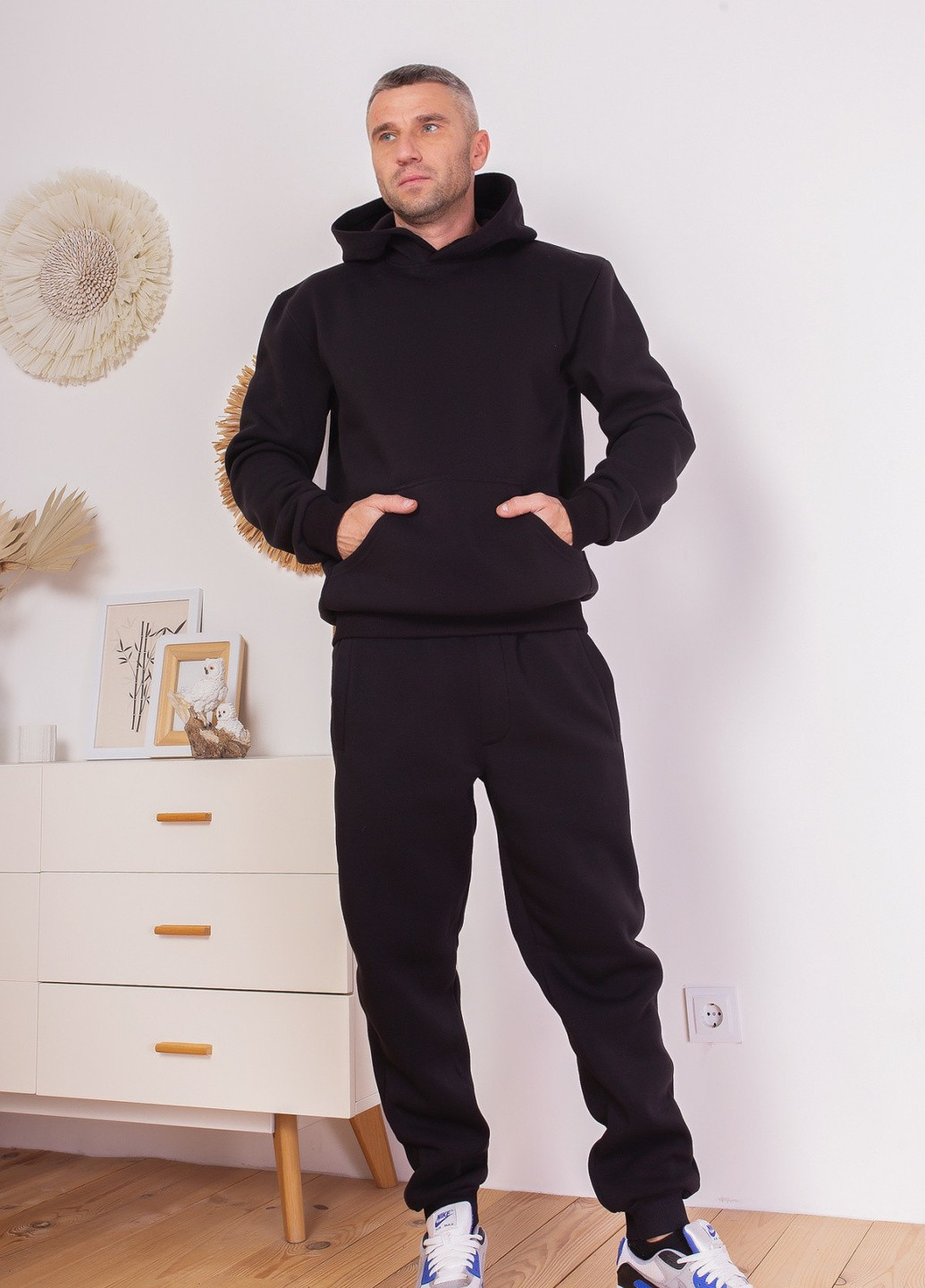 Черный зимний спортивные костюмы ISSA PLUS