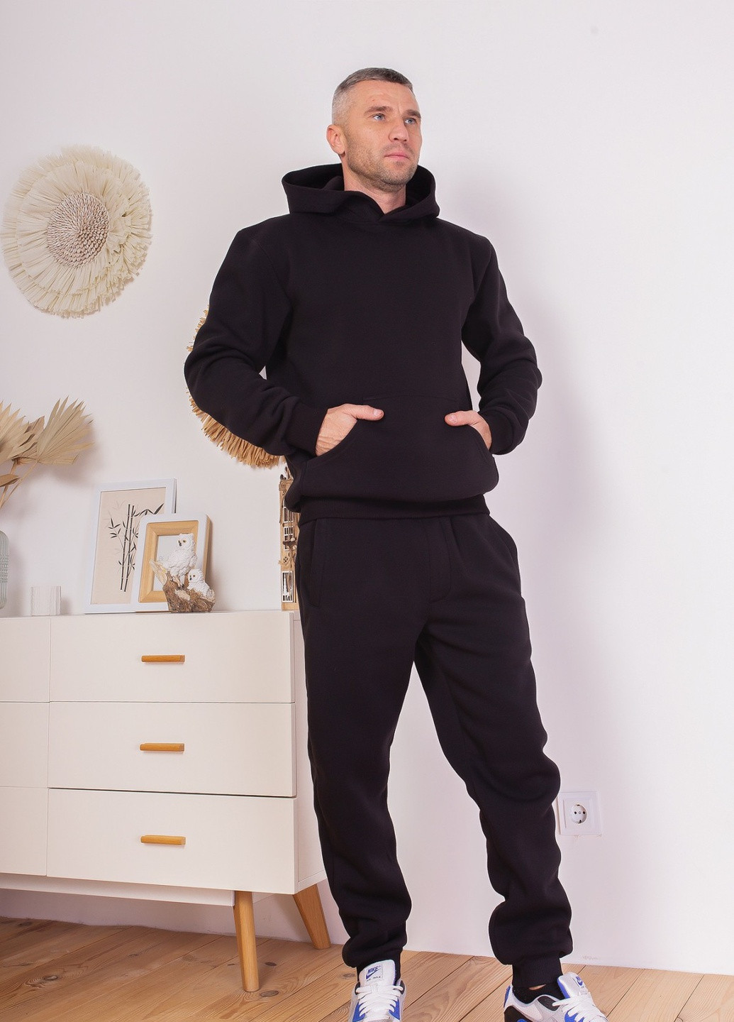 Черный зимний спортивные костюмы ISSA PLUS