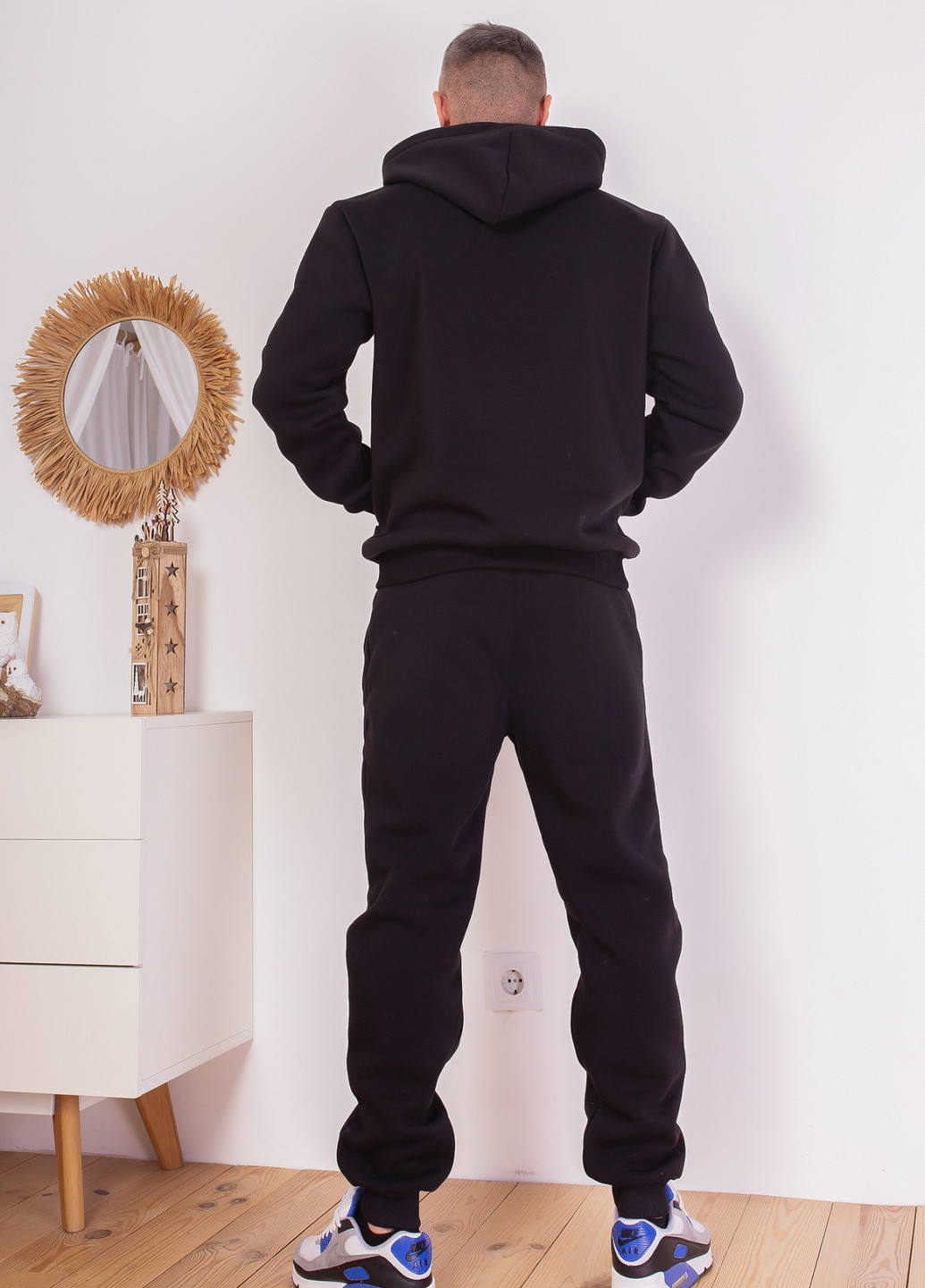 Черный зимний спортивные костюмы ISSA PLUS