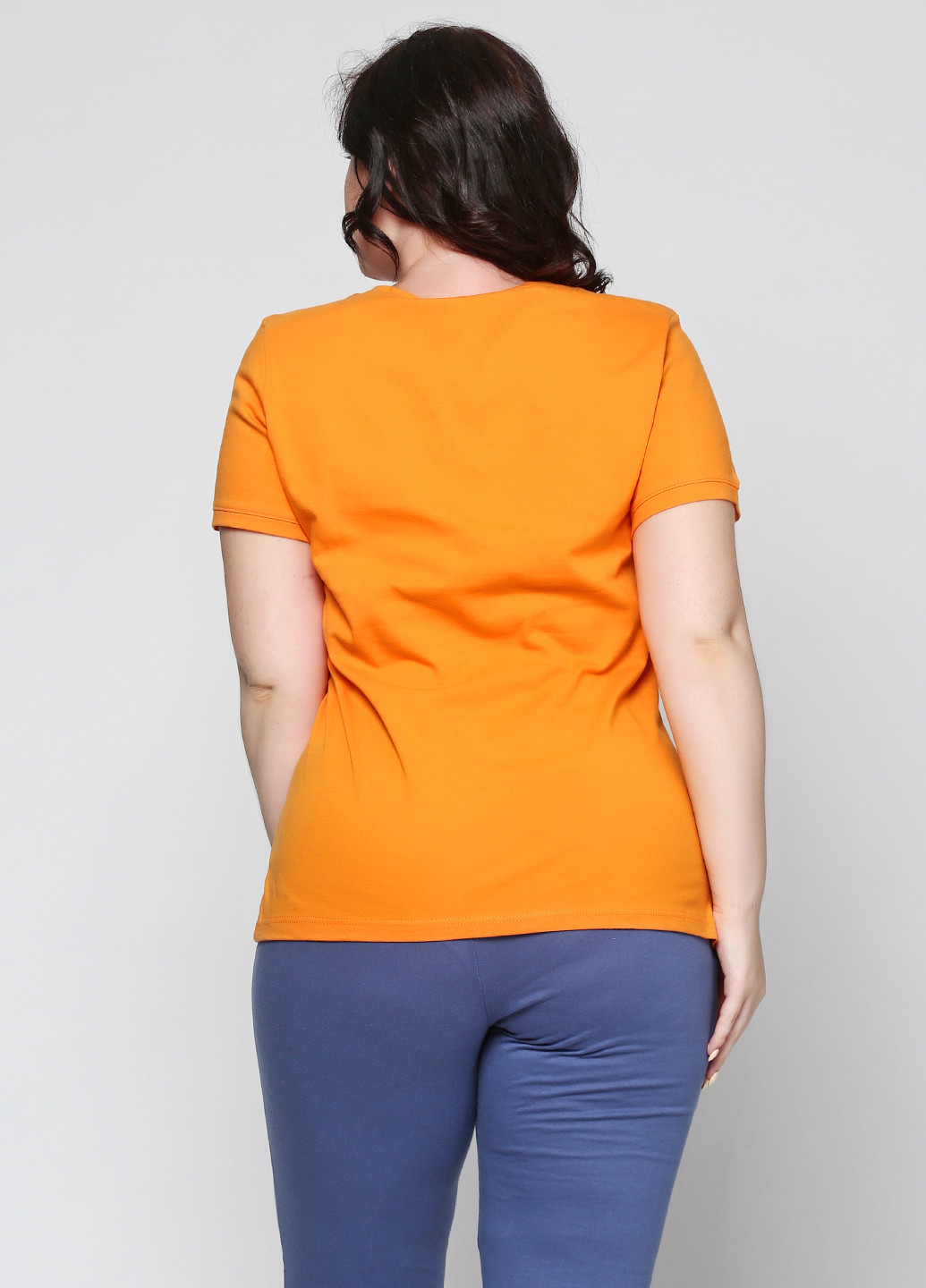 Оранжевая летняя футболка Senti