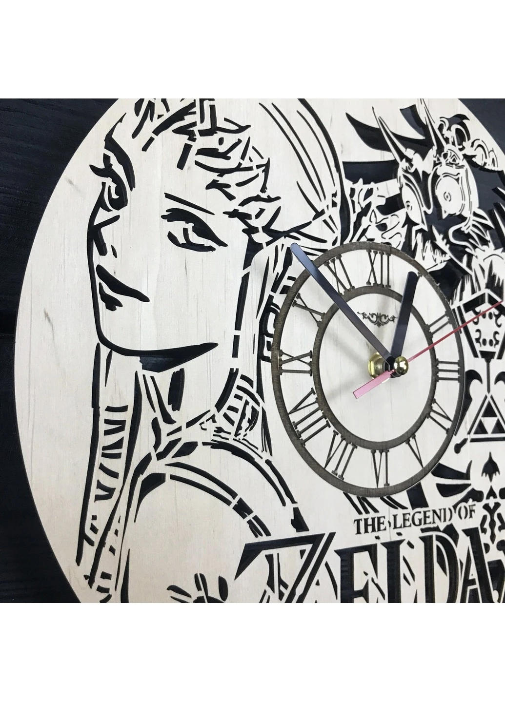 Круглий молодіжний настінний годинник з дерева «The Legend of Zelda» 7Arts (253567812)