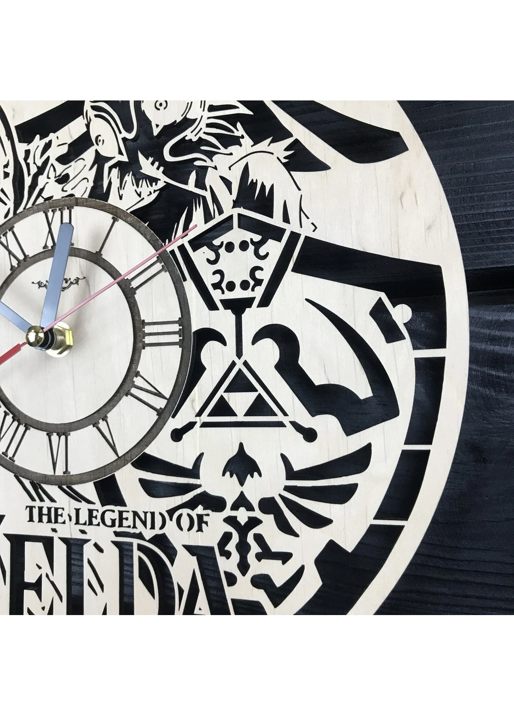Круглий молодіжний настінний годинник з дерева «The Legend of Zelda» 7Arts (253567812)