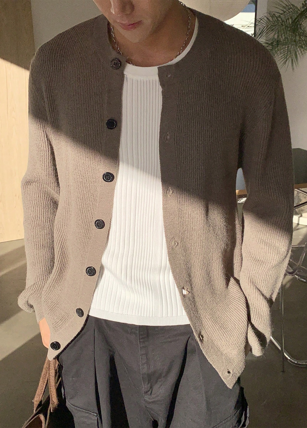 Кофейный демисезонный кардиган SHEIN