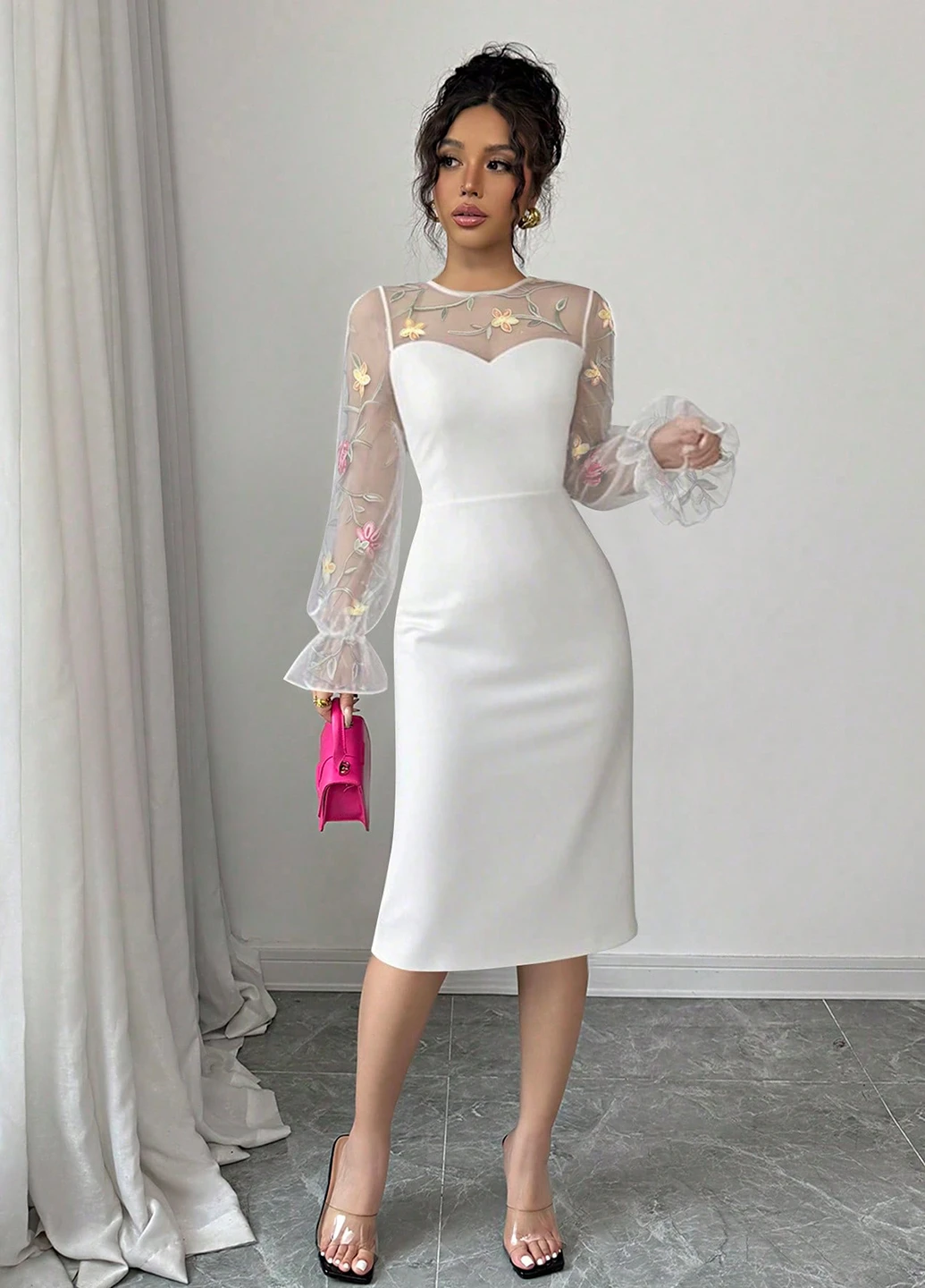 Молочное вечернее платье силуэтная SHEIN однотонное