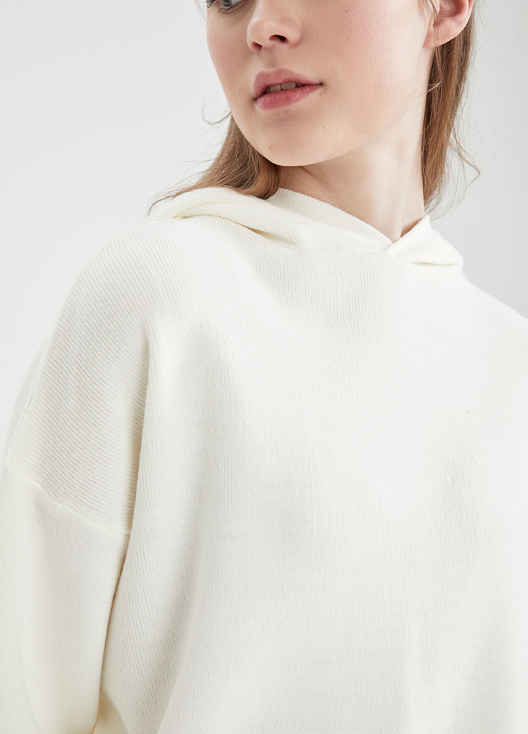 Білий демісезонний светр джемпер DeFacto