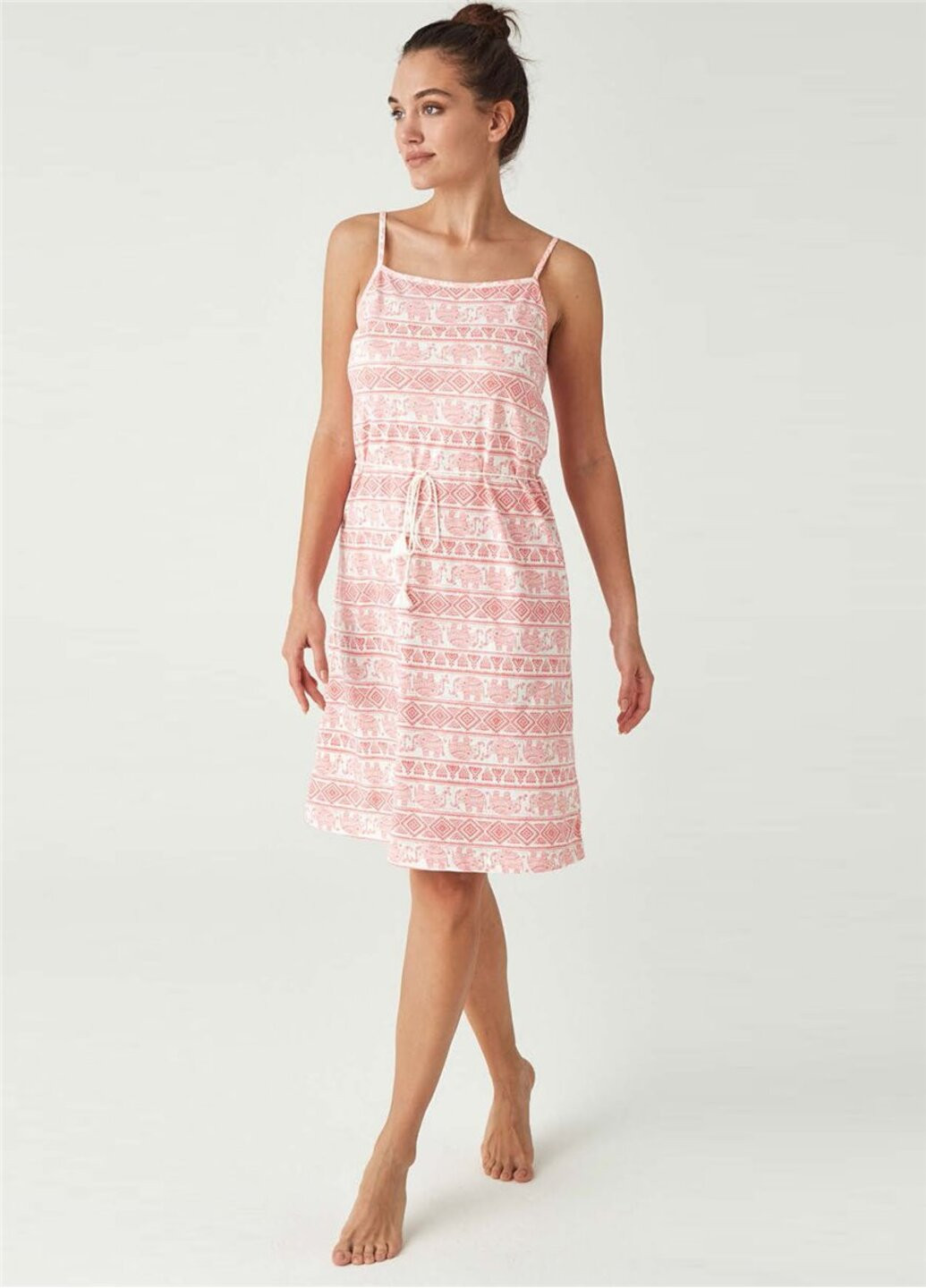 Коралловое домашнее домашнее платье M.O.D. с орнаментом