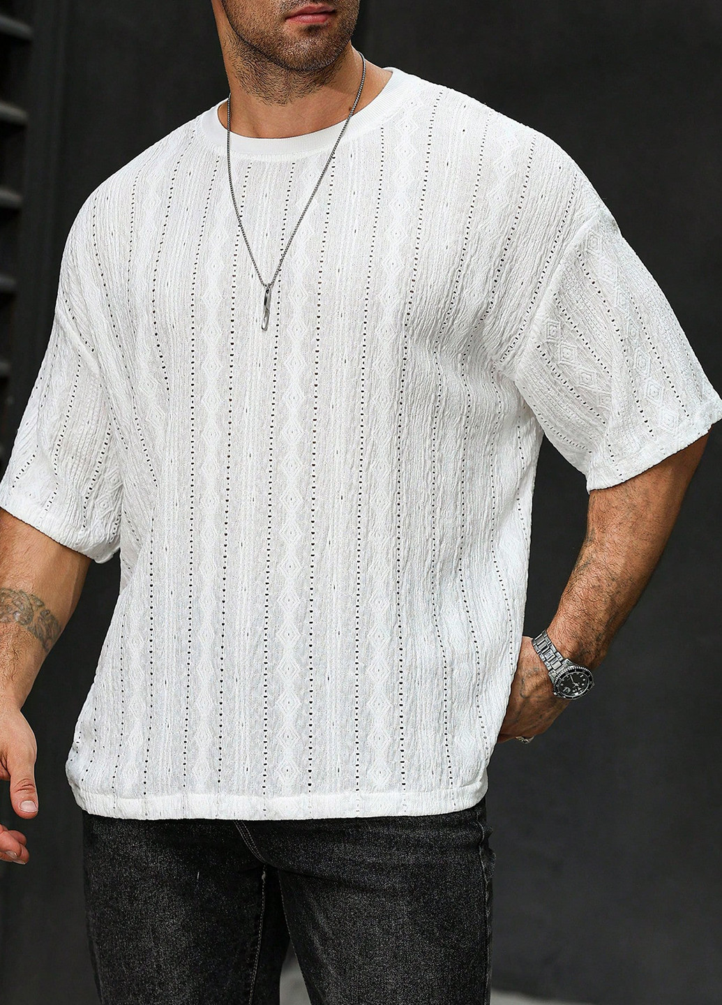 Белая футболка SHEIN