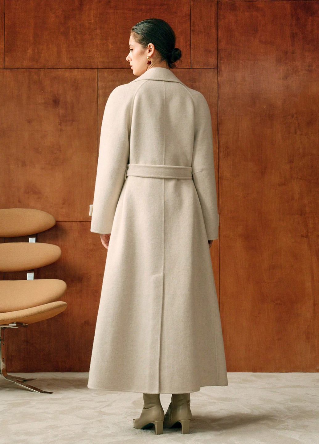 Кремовое зимнее Пальто двубортное SHEIN