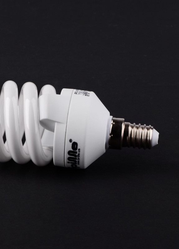 Лампа энергосберегающая E14 PL-SP 20W/827 techno Brille (253965342)