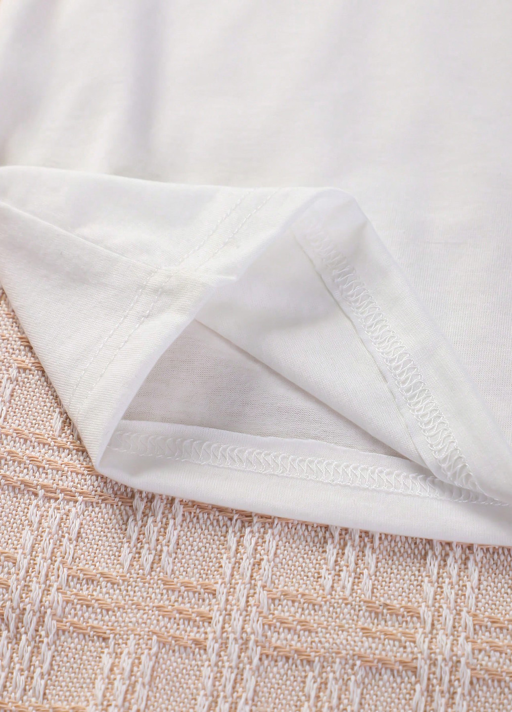 Белый летний комплект (футболка, брюки) SHEIN