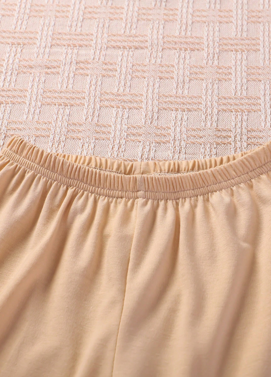 Белый летний комплект (футболка, брюки) SHEIN