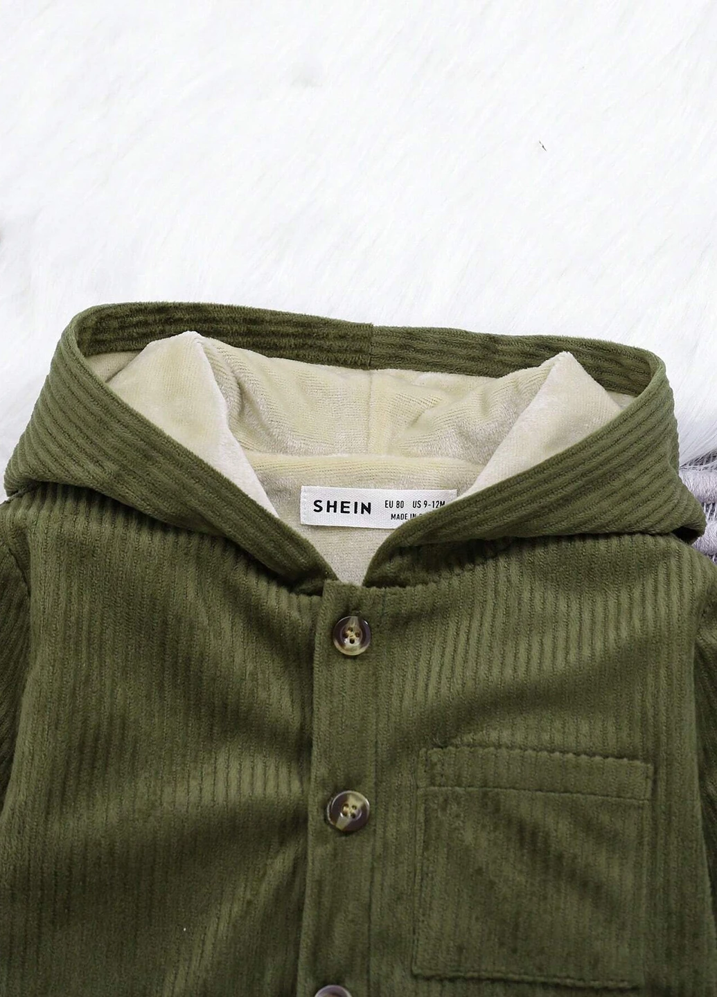 Оливкова (хакі) демісезонна куртка SHEIN