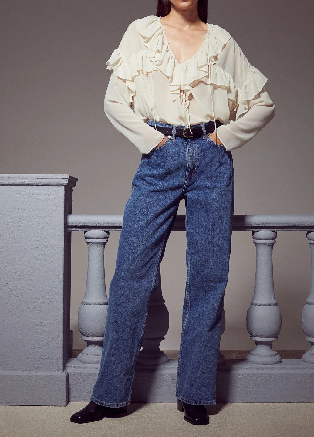Бежевая блуза H&M
