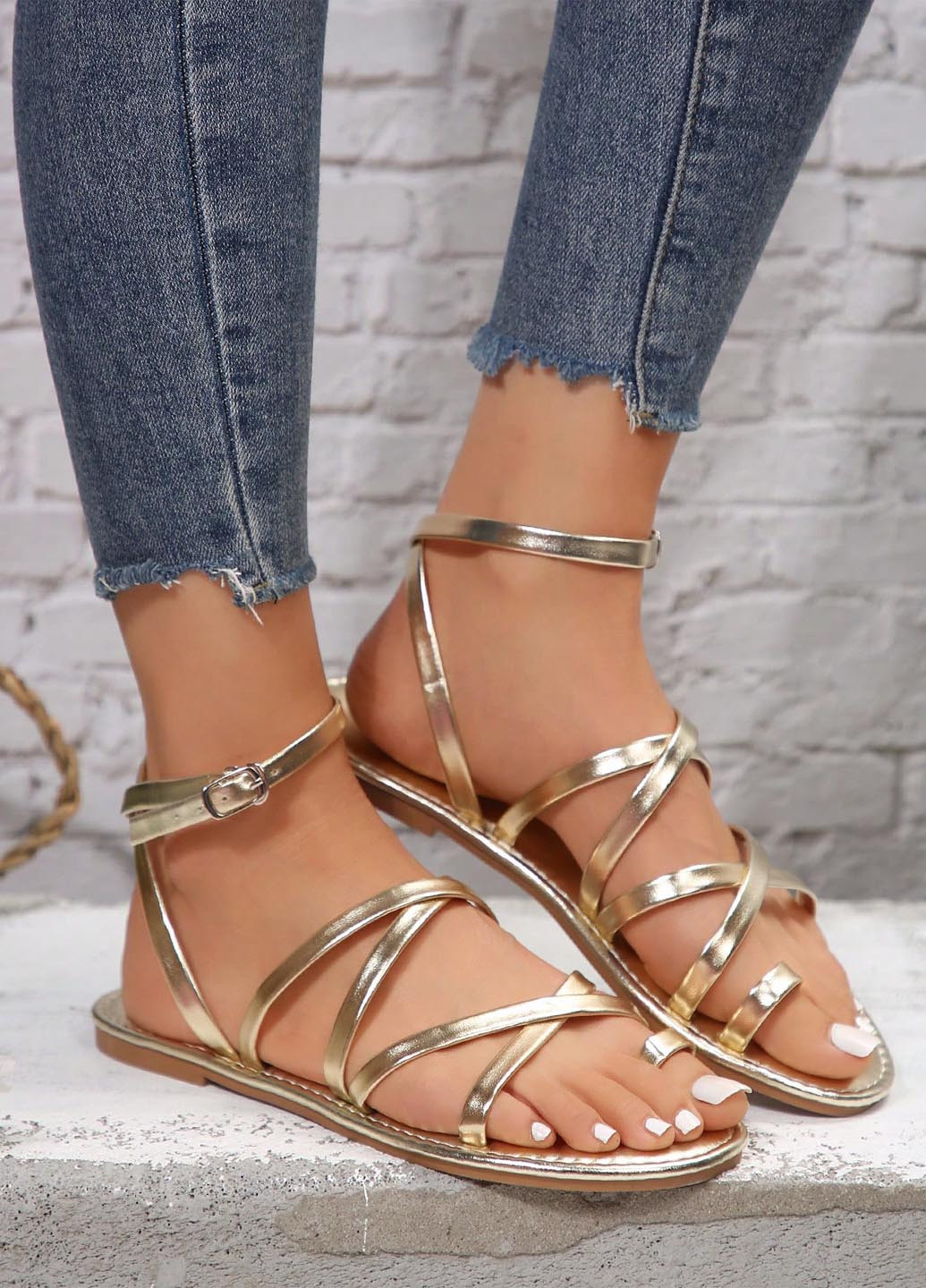 Кэжуал босоножки SHEIN на ремешке